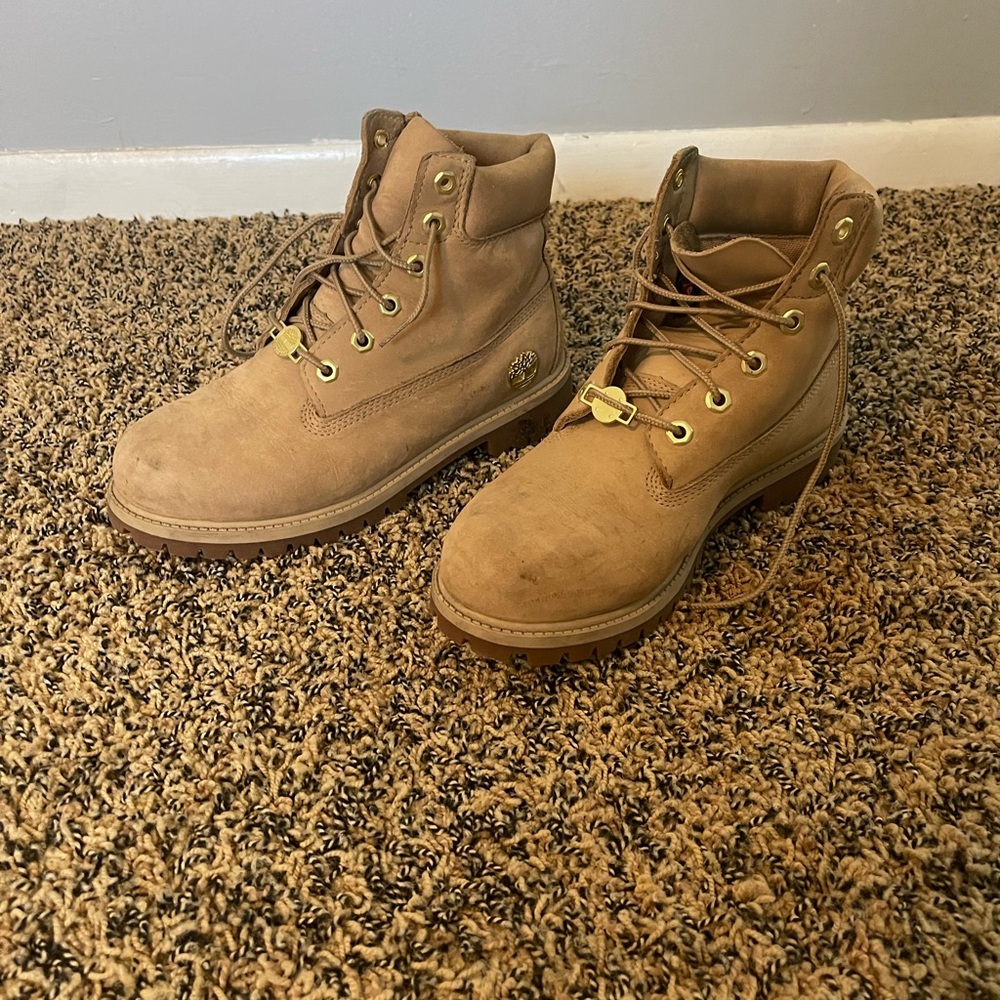 Timberlands - Picture 3 of 5
